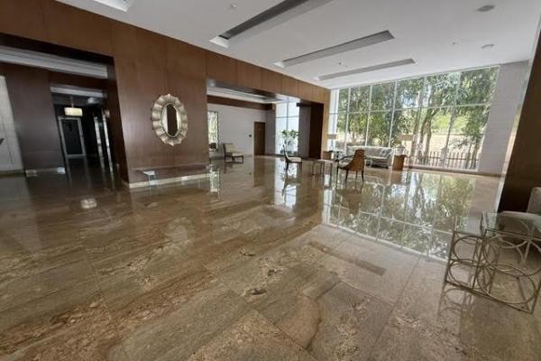 Titanium en venta