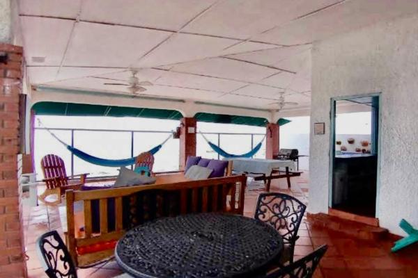 Beachfront house playa blanca farallon rio hato