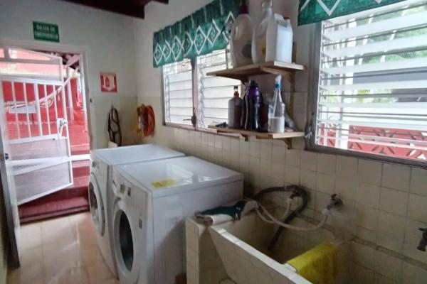 House for sale in altos de betania