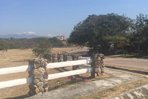 Venta de terreno en punta barco village