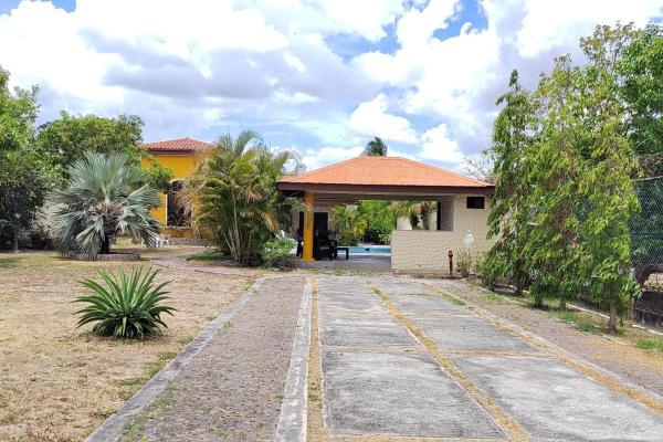 Casa cerca de coronado con piscina privada, 4 habitaciones