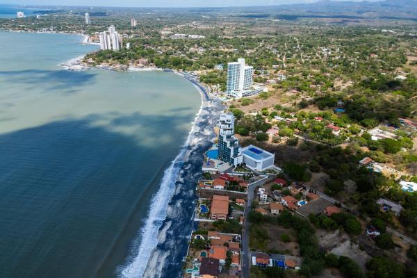 Malibu beach ocean front lot