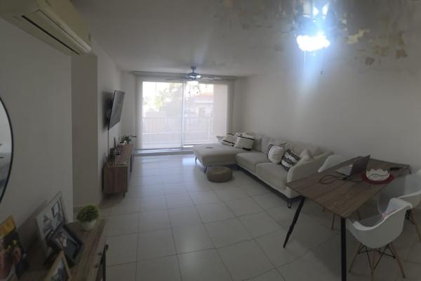 Venta de apartamento en ph torre de versalles