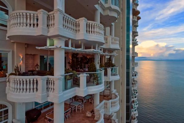 The posh residence