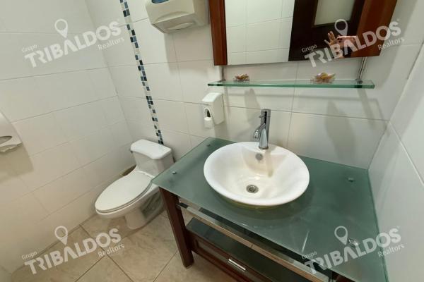 Office rental at capital plaza costa del este