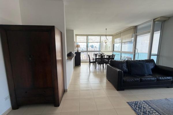 Apartmento for sale in grandbay tower