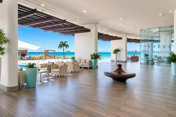 2-bedroom apartment | ocean waves | nueva gorgona