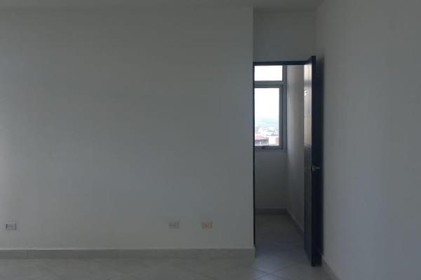 Se vende apartamento luxor tower el cangrejo reposeído