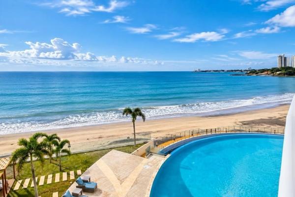 2-bedroom apartment | ocean waves | nueva gorgona