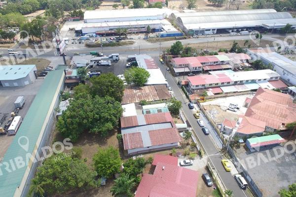 Venta de terreno en milla 8