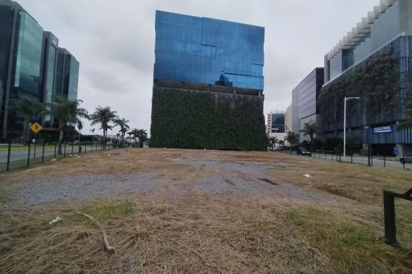 Sale of land in santa maria business district