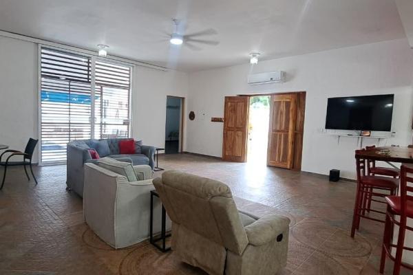 4 bedroom house with private pool and jacuzzi