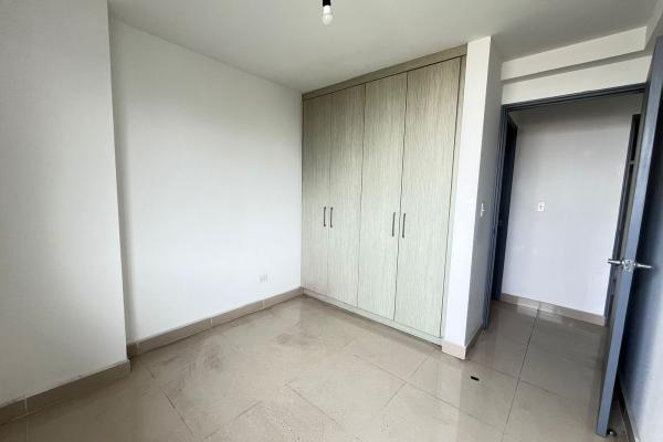 Venta de apartamento en ph green park, condado del rey