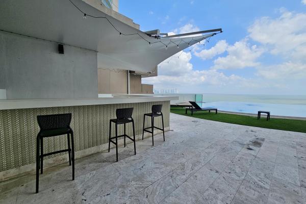 Remodelado super moderno - punta pacifica - oasis on the bay - 299 m2