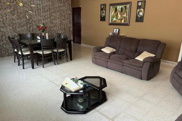 Venta de casa en lomas del golf