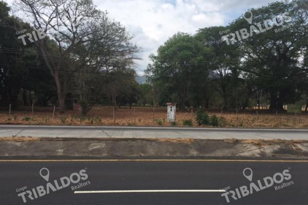 Se vende terreno en sajalices