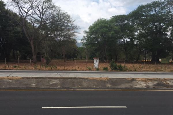 Se vende terreno en sajalices
