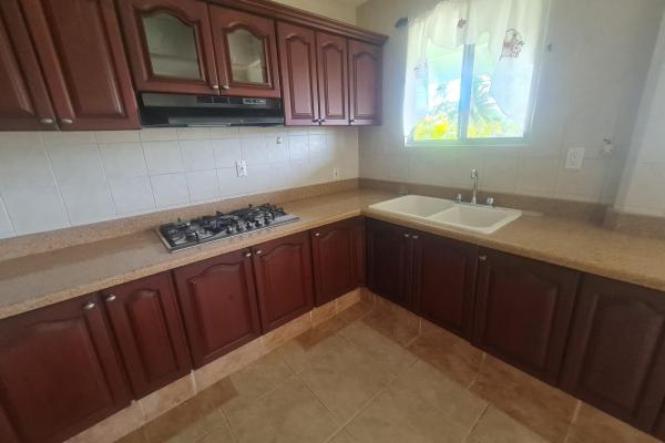 Venta de casa en residencial espinar, colón