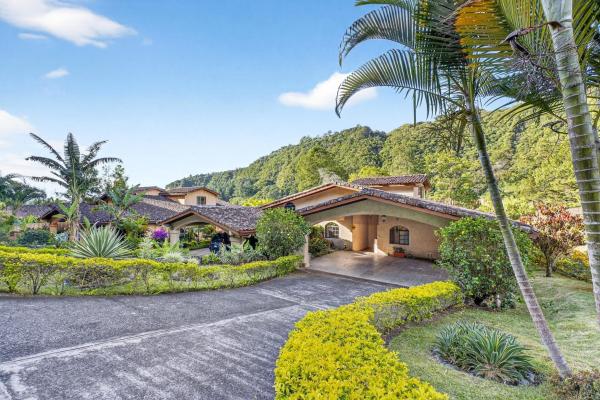 Furnished 3br golf villa-valle escondido boquete