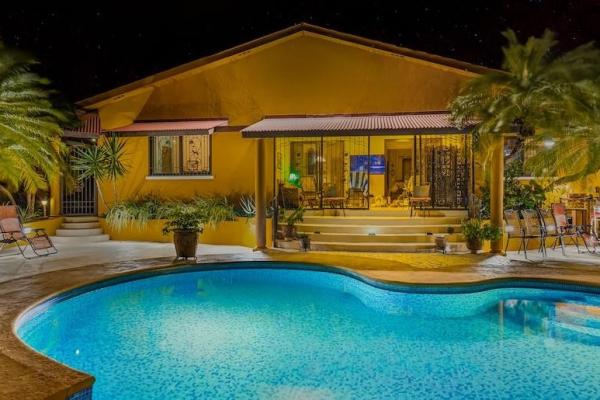 3 bdrm tropical estate hacienda pacifica