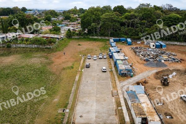 Venta de terreno industrial en tocumen storage complex mañanitas