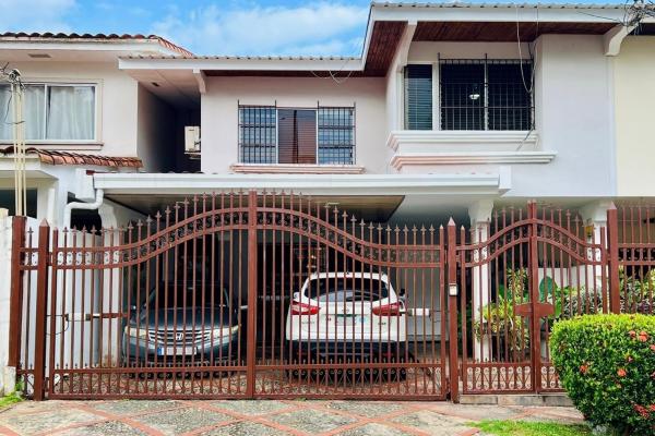Casa familiar en venta en betania, altos del chase – 3 recámaras, 3.5 baños