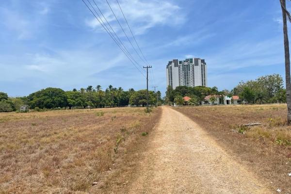Venta de terreno con acceso al mar en rio hato