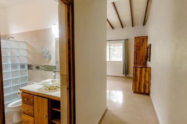 3 bed 3.5 bath home in coronado panama