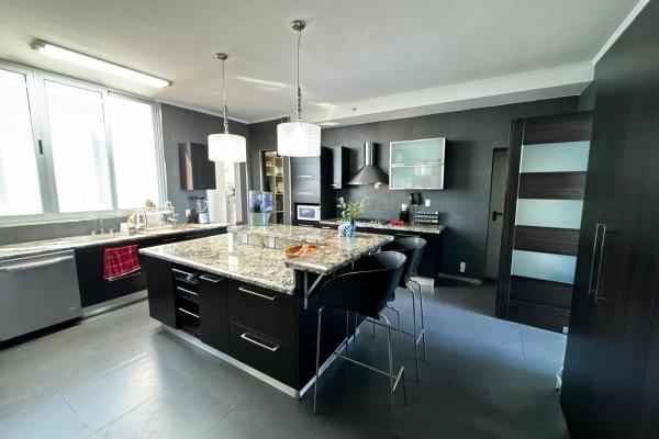 The epitome of urban luxury: 580 m²