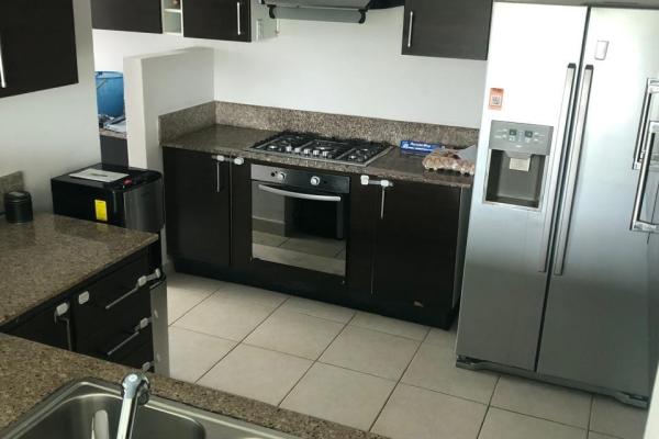 Se vende apartamento en clayton park con inquilino y vista la bosque