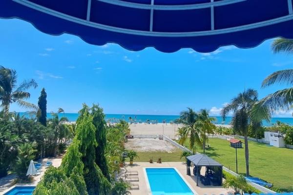 Playa blanca ocean front duplex villa
