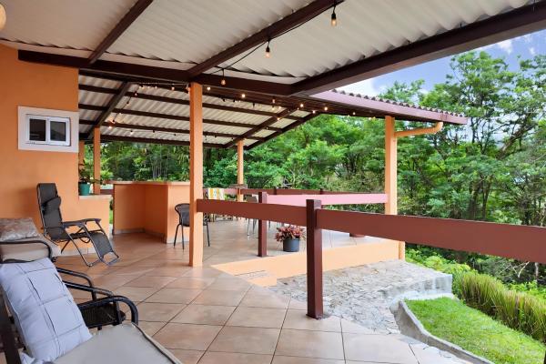 Beautiful house for sale -higlands altos del maria