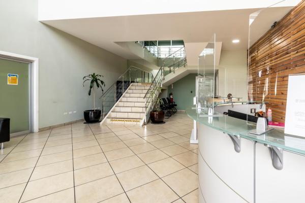 Office building for sale in albrook