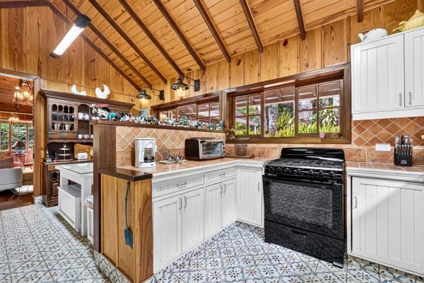 Historic mountain estate | terras altas, volcán