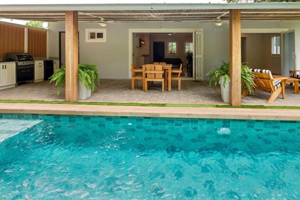 Casa con piscina de agua salada en dolega panamá