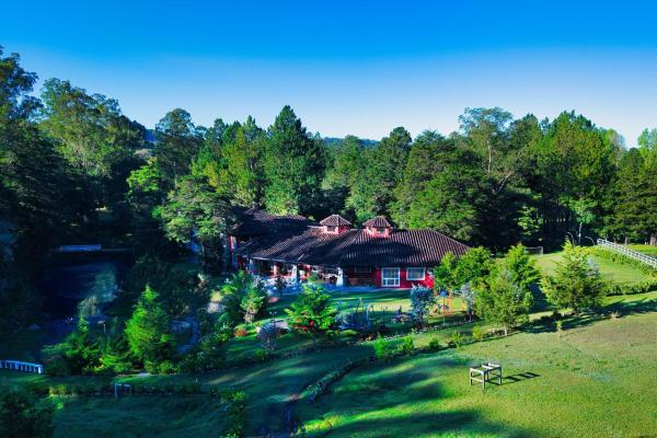 Private riverfront mountain estate with lakes