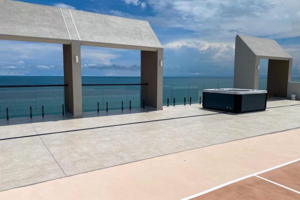 Apartamento frente a la playa en playa caracol, panamá.