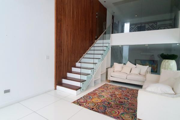 Venta casa en altos del golf con piscina propia