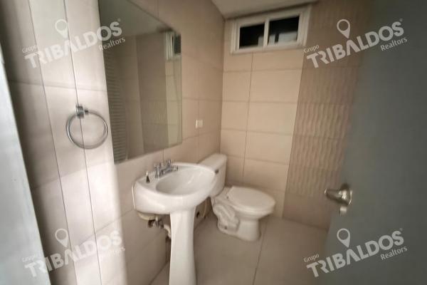 Sale of apartment in south sea of paitilla