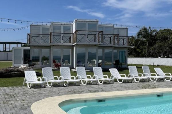 Venta de hotel frente al mar en punta chame + terreno