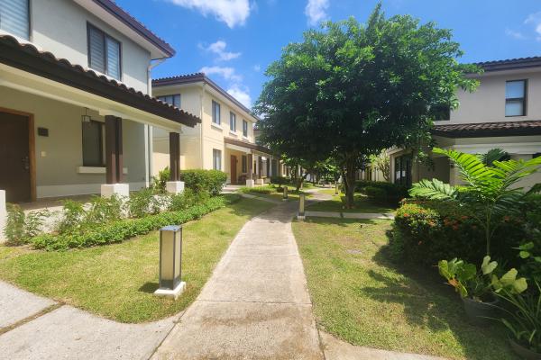 Alquiler de casa en ph river valley