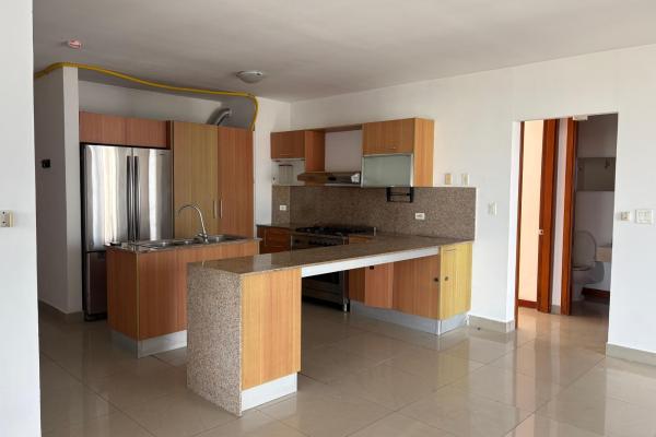 Venta de apartamento en ph bahia del golf, coco del mar