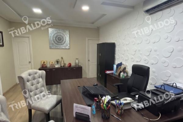 Venta de local comercial en ph centro comercial plaza sur