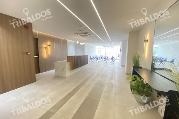 Venta de local comercial en park square medical center