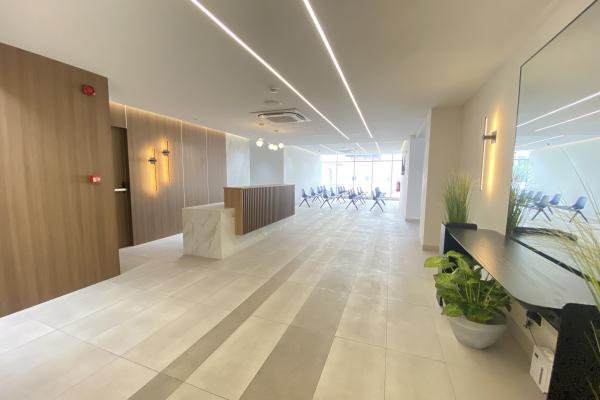 Venta de local comercial en park square medical center