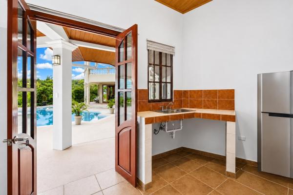 Ocean view villa with 6 apartments and pool