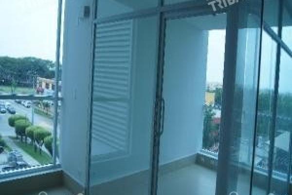 Venta de oficina en ph top tower