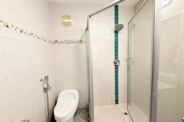 Amplio apartamento familiar en venta en pine hill
