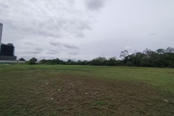 Venta de terreno en santa maria business district