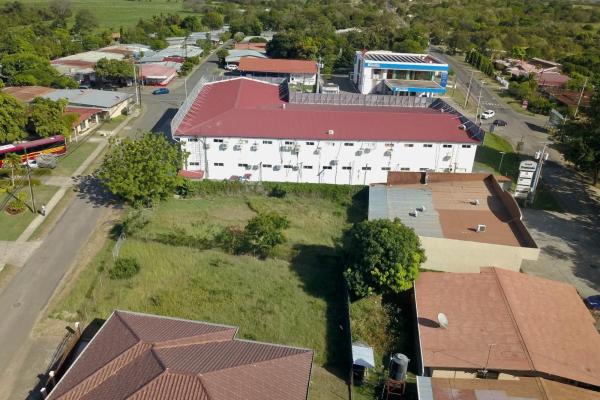 Se vende locales comerciales